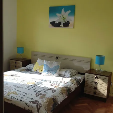 Apartment Tina *
